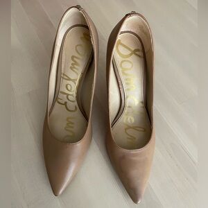 Sam Edelman Hazel pointed toe nude heels